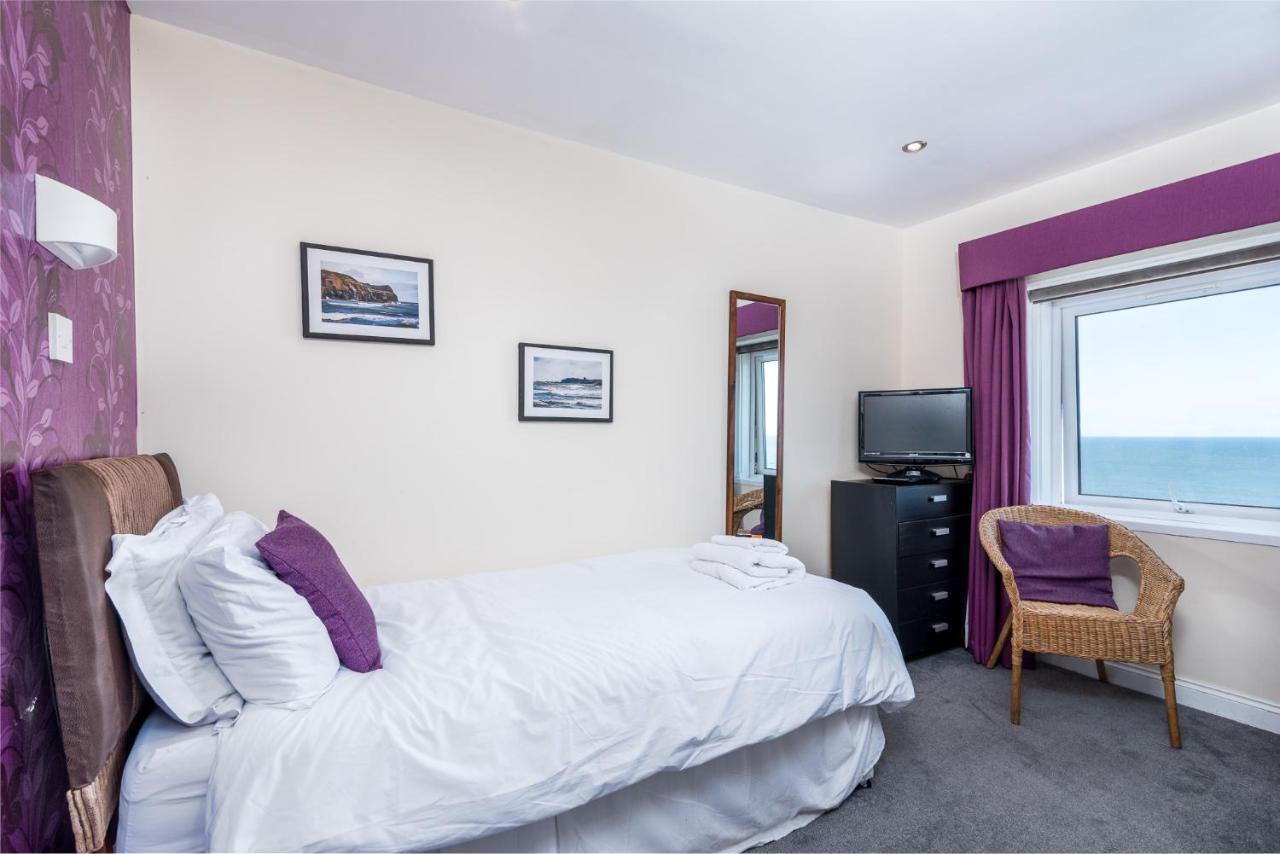 Riviera Guesthouse Whitby Ngoại thất bức ảnh
