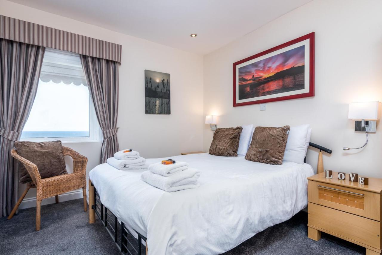 Riviera Guesthouse Whitby Ngoại thất bức ảnh