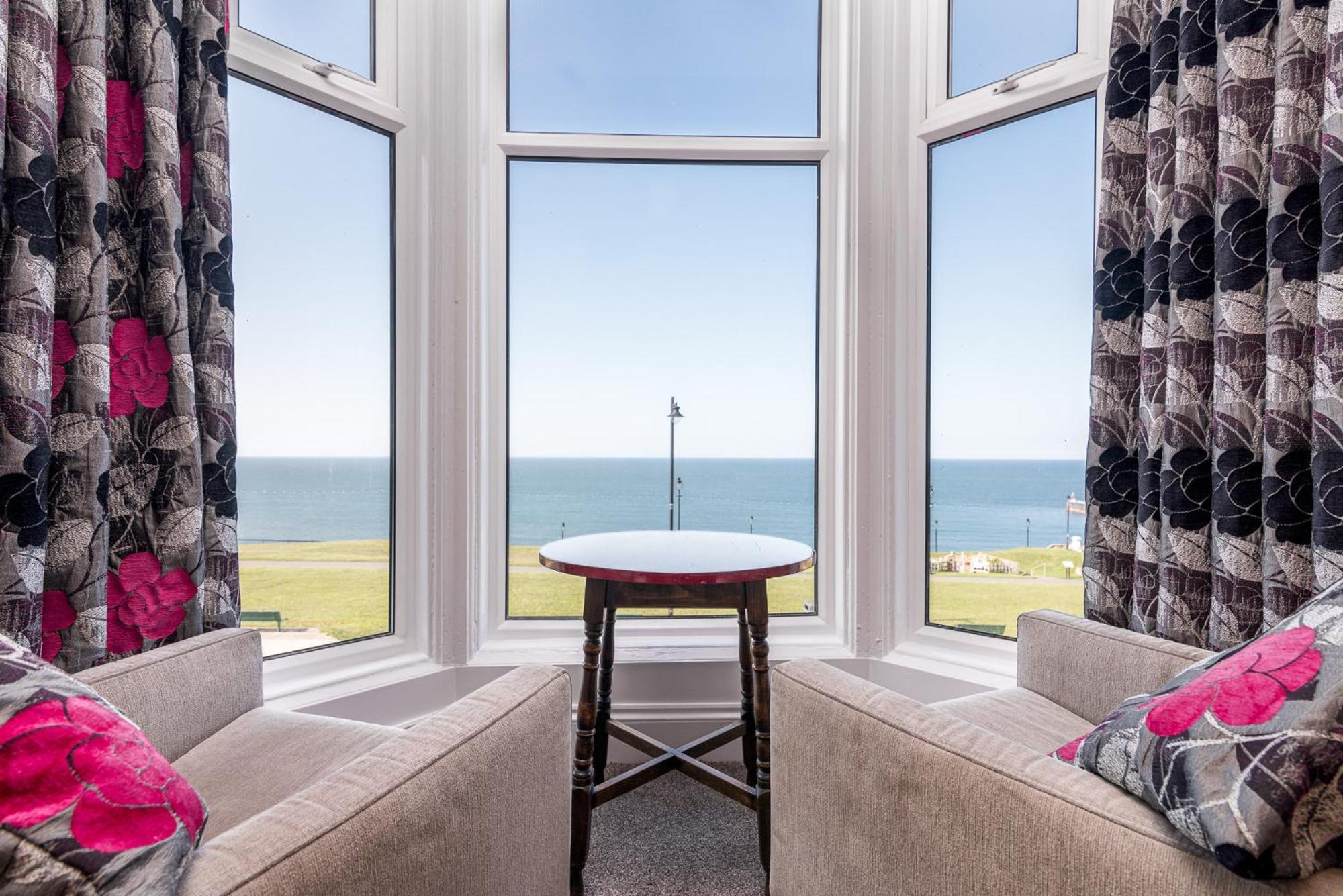 Riviera Guesthouse Whitby Ngoại thất bức ảnh